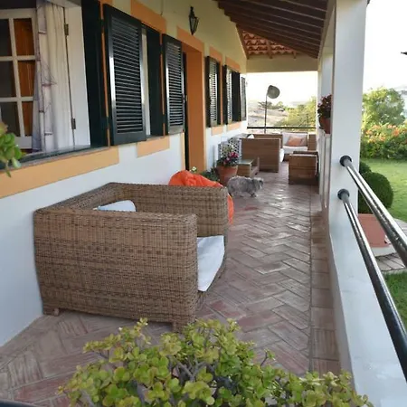 Semesterbostad House Faro